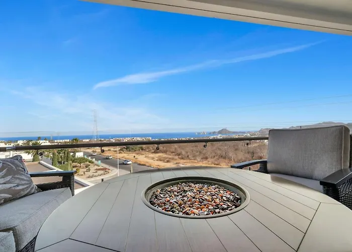 Stunning Views Of Cabo San Lucas Bay 2bd-2ba Сasa de vacaciones
