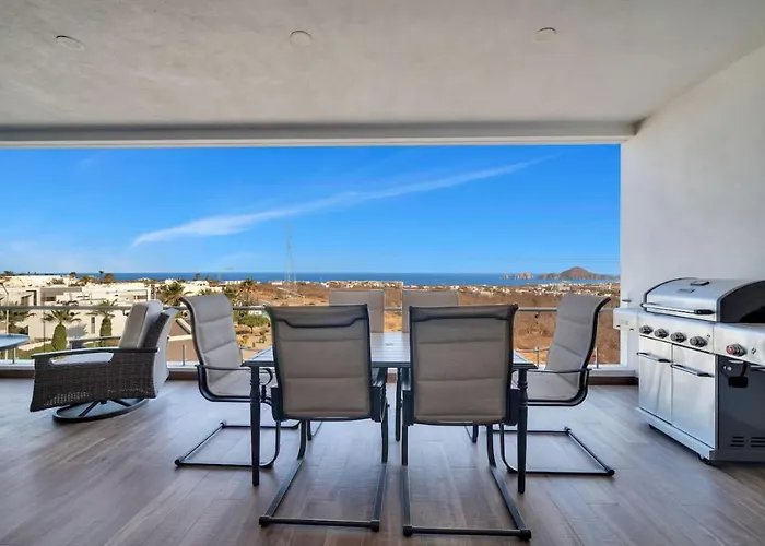 Stunning Views Of Cabo San Lucas Bay 2bd-2ba Сasa de vacaciones *